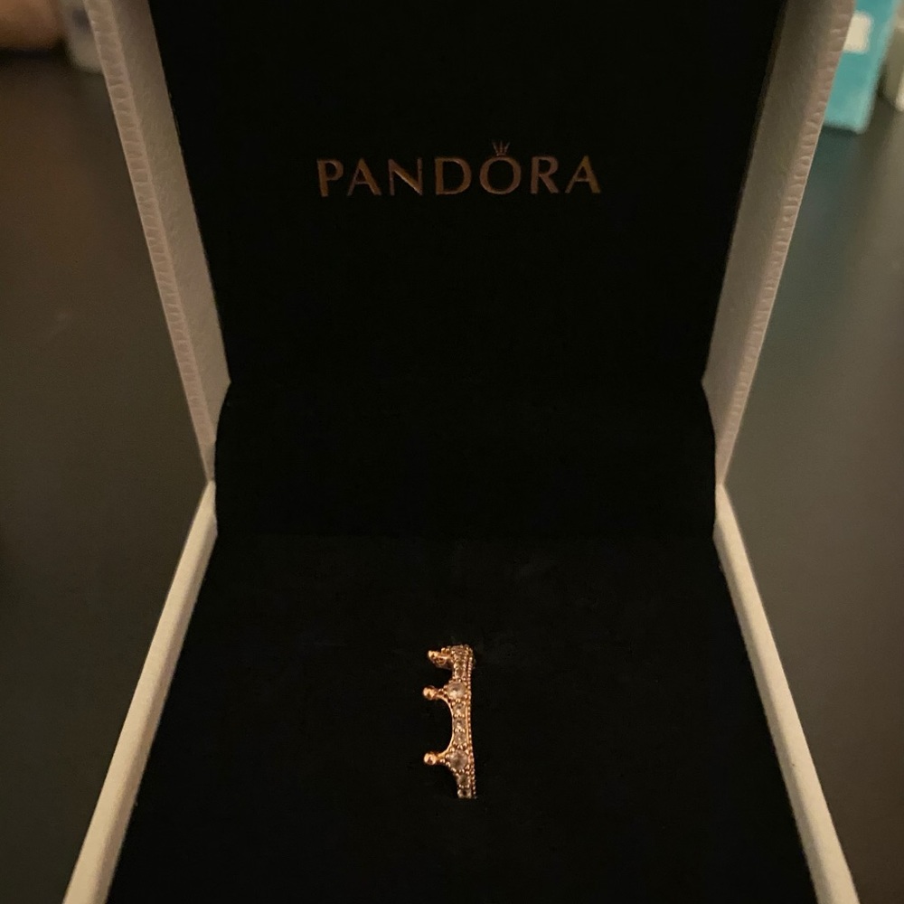 Pandora Pink Sparking Crown Ring